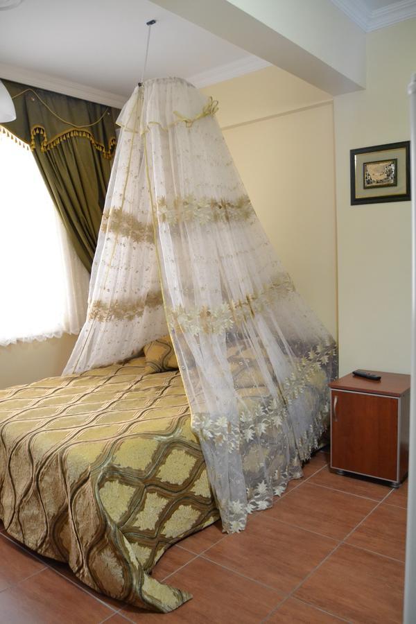 Manyas Suit Motel Türkeli Buitenkant foto